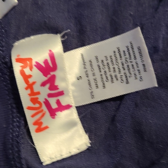 🌿3 for $30🌿 Daisy Cap Sleeve Tee - Picture 2 of 3